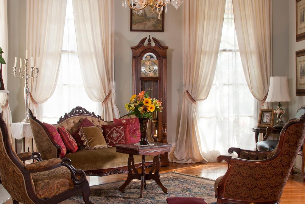 Hh Whitney House - A Bed & Breakfast On The Historic Esplanade นิวออร์ลีนส์ ภายนอก รูปภาพ